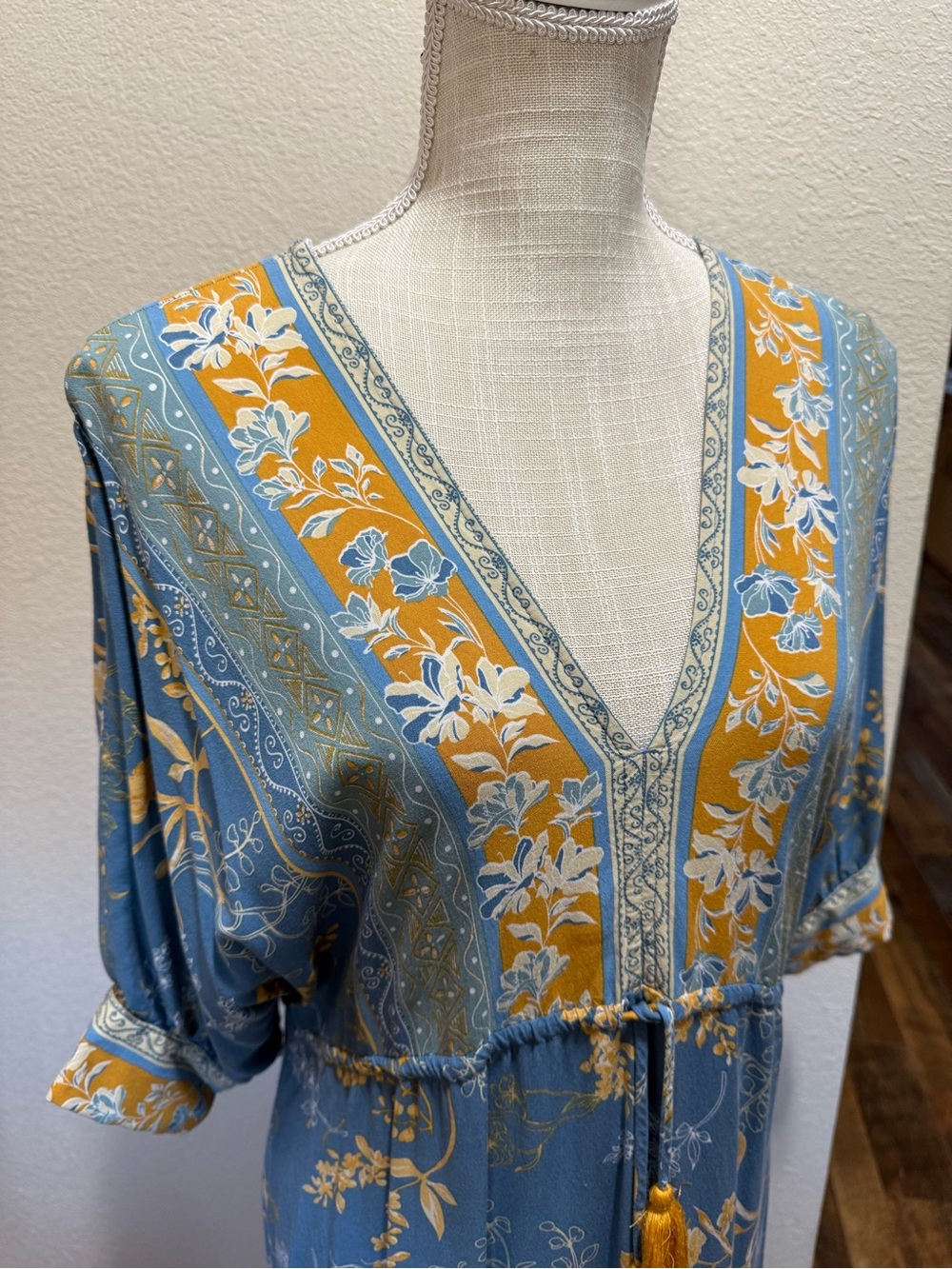 Aakaa Blue and Mustard Floral V-Neck Dress - Size Small